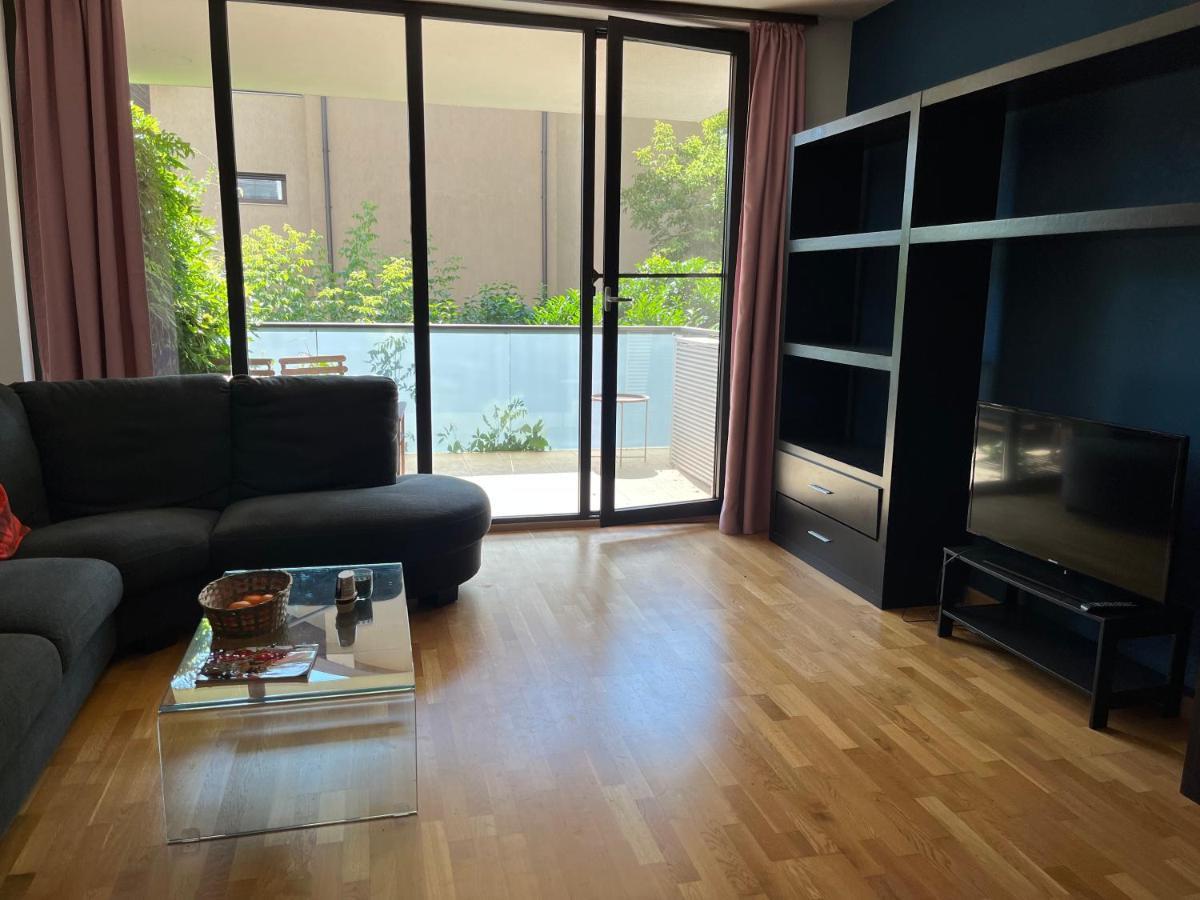 Apartament 2 Camere Nordului ブカレスト エクステリア 写真